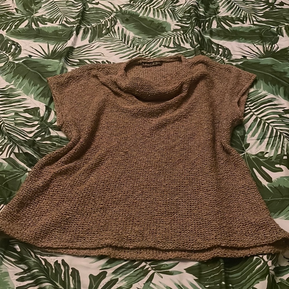 Cowl neck knitted top